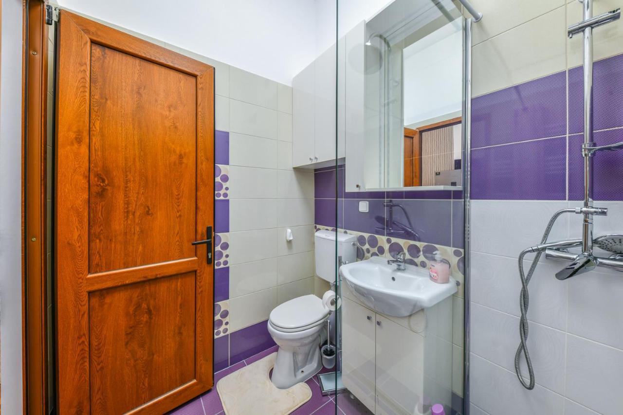 Glam Apartment Cluj Napoca Bagian luar foto
