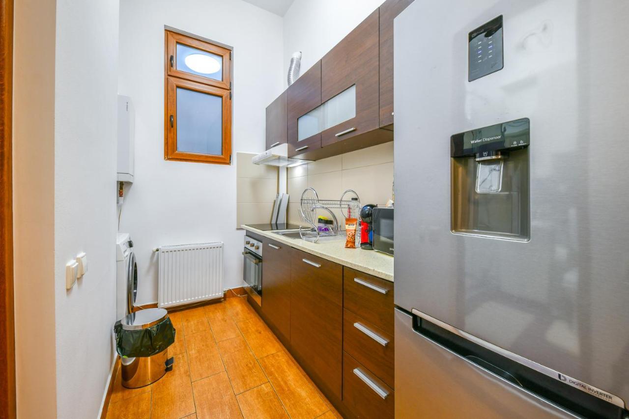 Glam Apartment Cluj Napoca Bagian luar foto