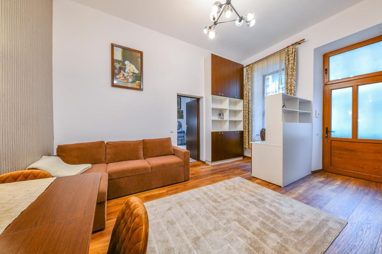 Glam Apartment Cluj Napoca Bagian luar foto